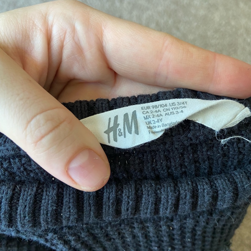 Sweater - Picture 2 of 2